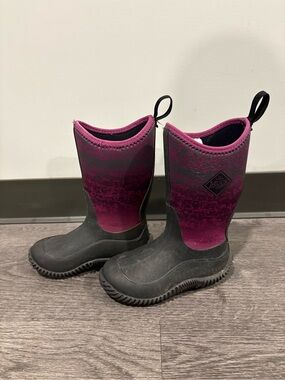Muck Boots Kids Waterproof Neoprene Rain Boots - Pink/Black size 12